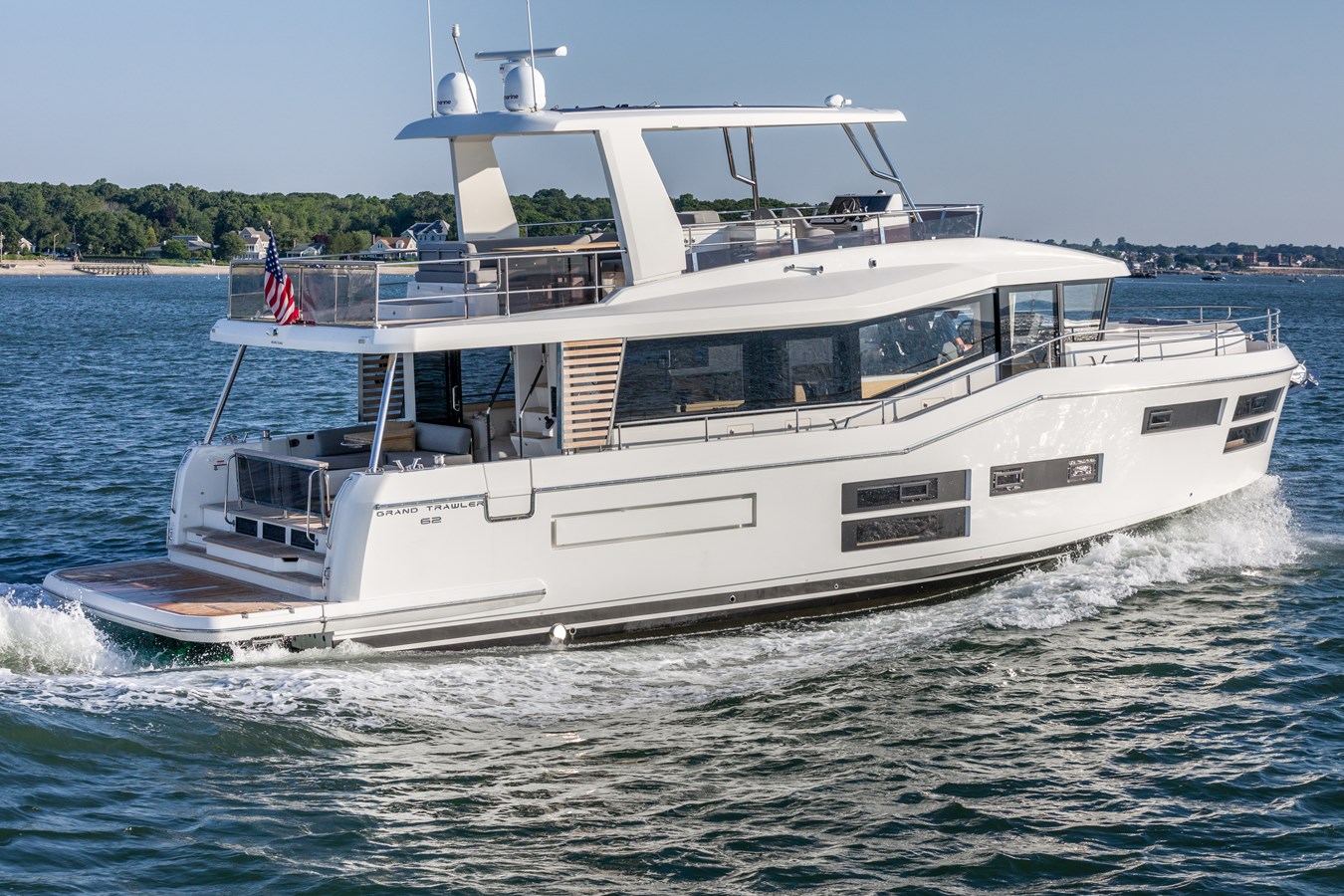 BENETEAU Grand Trawler 62