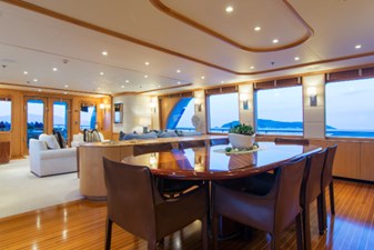 4*PUPPIES 7 Dining Salon Looking Aft To Portside