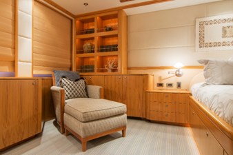 4*PUPPIES 11 On Deck VIP Stateroom Portside