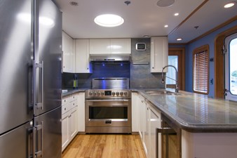 4*PUPPIES 38 Galley Portside Looking Aft