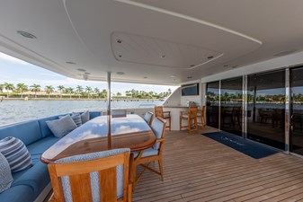SPIRIT 3 9 SPIRIT Aft Deck 2