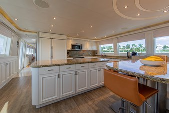 SPIRIT 14 15.1 SPIRIT Galley 4