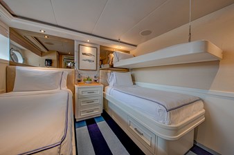 SPIRIT 31 29 SPIRIT Staterooms 5