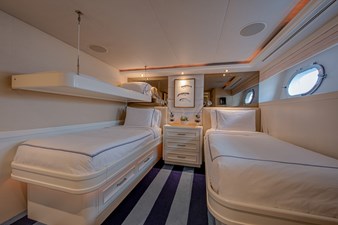 SPIRIT 34 32 Stateroom 2