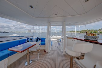 SPIRIT 49 47 SPIRIT FLybridge 14