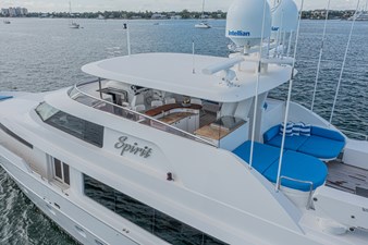 SPIRIT 51 49 SPIRIT Flybridge 1