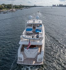 SPIRIT 62 56 SPIRIT Stern 2