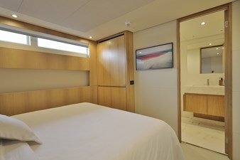 Waikiki 28 double cabin2.2