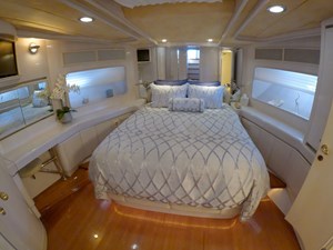 SANDCASTLE  25 VIP Stateroom