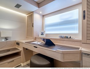 2023 Beneteau Grand Trawler 62 12 BENETEAU Grand Trawler 62 Owner's Cabin