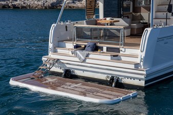 2023 Beneteau Grand Trawler 62 27 Swim Platform
