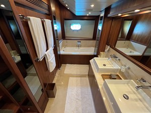 2007 Sunseeker 37M 17 2007 SUNSEEKER 37M
