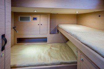 2023 Beneteau Grand Trawler 62 29 BENETEAU Grand Trawler 62 Crew Quarters