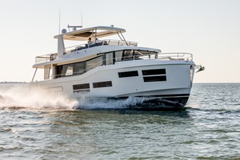 2023 Beneteau Grand Trawler 62 41 BENETEAU Grand Trawler 62 Underway