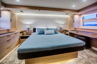 2023 Beneteau Grand Trawler 62 11 BENETEAU Grand Trawler 62 Owner's Cabin
